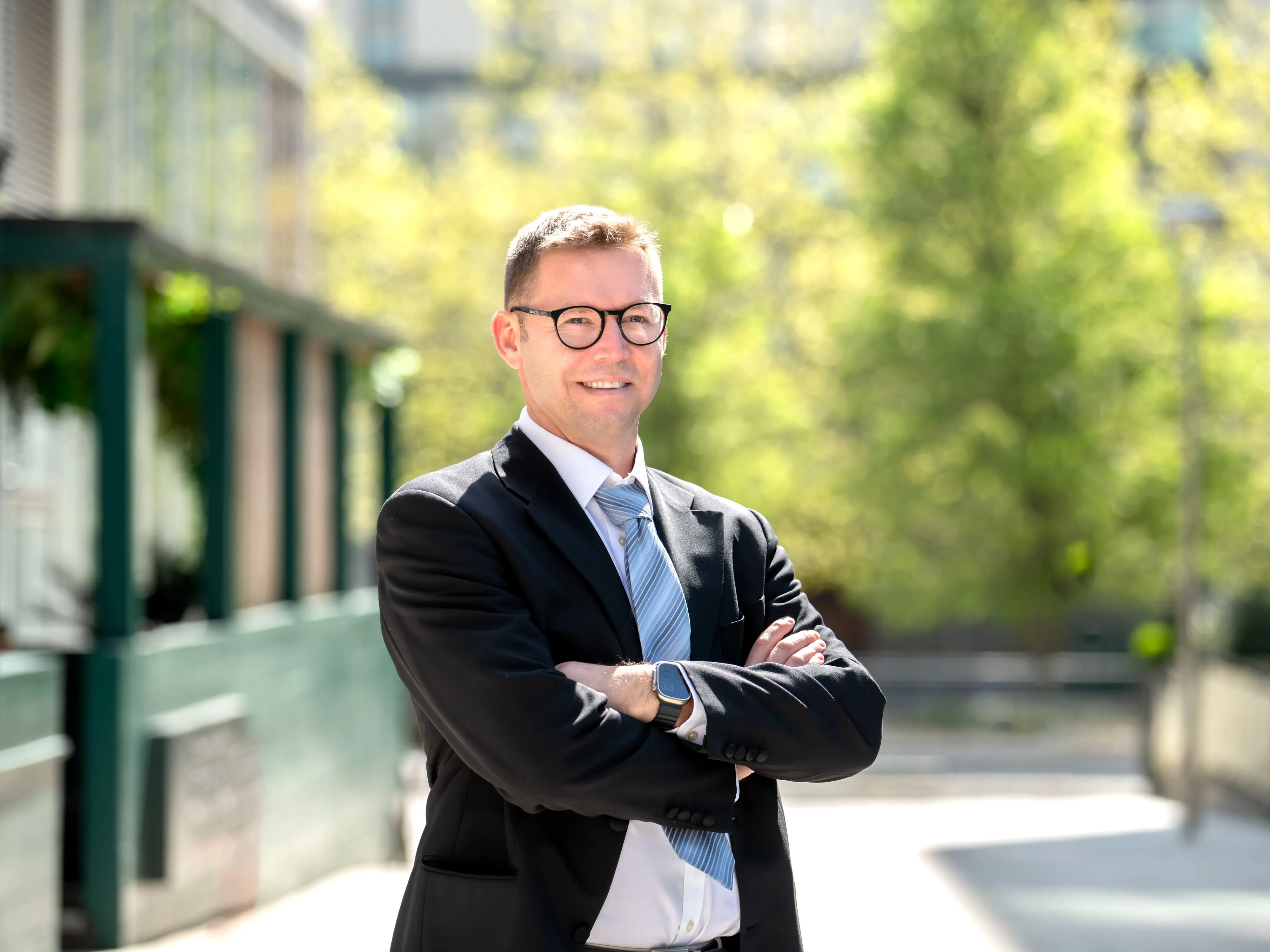 Approachable professional headshot for LinkedIn